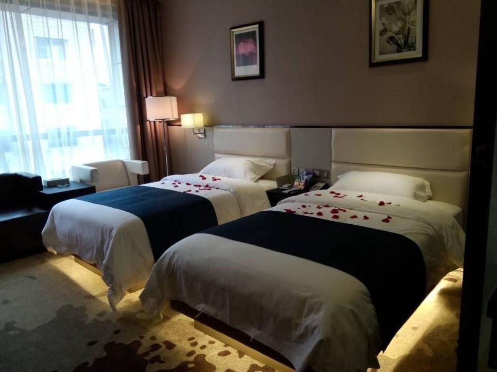 Chengdu Hello Hotel Shuangliu Bagian luar foto